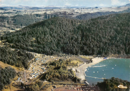 63 LAC CHAMBON Plage Et Camping Vue Aérienne (Scan R/V) N° 35Bis \MS9089 - Besse Et Saint Anastaise