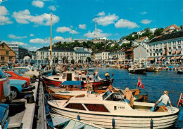 73156492 Arendal Hafenpartie Arendal - Norvège