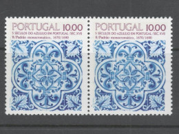 Portugal 1980s "Traditional Tiles" Condition Mint/Used 12 Stamps - Neufs
