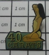 1818A Pin's Pins / Beau Et Rare / MARQUES / 40 CARATS FEMME EN MAILLOT DE BAIN BLANC Pas Ce Soir J'ai La Migraine ! - Trademarks