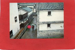 JAPON ----A ROW OF OLD HOUSSES IN THE RAIN SCHOWER KURASHIKI-- -voir 2 Scans - Andere & Zonder Classificatie