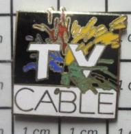 1818A Pin's Pins / Beau Et Rare / THEME : MEDIAS / MAGAZINE TV CABLE EXPLOSION DE COULEURS - Médias