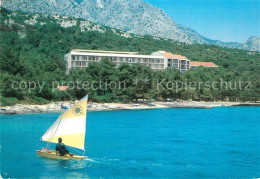 73244984 Orebic Hotel Rathaneum Strand Segelboot Ansicht Vom Meer Aus Orebic - Croatie