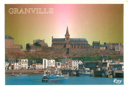 Granville - Le Bassin A Flot Et La Haute Ville       Y 236 - Granville