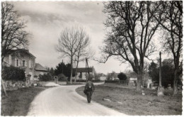 71. Pf. GEANGES. L'Entrée Du Pays. 52 - Sonstige & Ohne Zuordnung