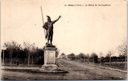 45 GIEN - La Statue De Vercingetorix Avenue De La Gare  - Gien