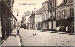 27 EVREUX - Une Vue Sur La Rue Grande  - Evreux