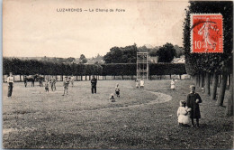 95 LUZARCHES - Le Champ De Foire  - Autres & Non Classés