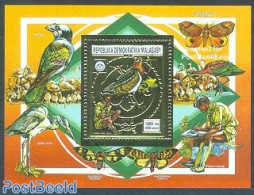 Madagascar 1988 Scouting S/s, Gold, Mint NH, Nature - Sport - Birds - Butterflies - Scouting - Autres & Non Classés