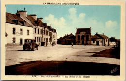 56 PLUVIGNER - La Place Et La Mairie.  - Other & Unclassified