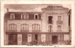 86 MIREBEAU EN POITOU - L'hotel De France  - Mirebeau