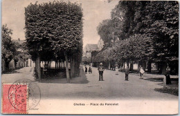 77 CHELLES - La Place Du Poncelet  - Chelles