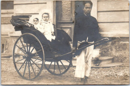 INDOCHINE - CARTE PHOTO - Indochinois Et Pousse Pousse D'enfants  - Viêt-Nam