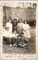 50 GRANVILLE - CARTE PHOTO - Famille Sur La Plage  - Granville