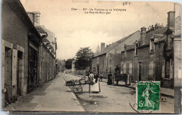 18 VIERZON - La Rue De Bourges  - Vierzon