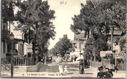 44 LA BAULE - Vue De L'avenue De La Gare. - La Baule-Escoublac