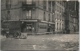 92 ASNIERES -- Rue De La Station Devant La Gare (crue 1910) - Asnieres Sur Seine