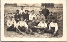 MILITARIA - 1914-1918 - CARTE PHOTO - Groupe De Soldats  - Oorlog 1914-18