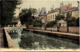 45 MONTARGIS - Vue Sur Le Canal (couleurs) - Montargis