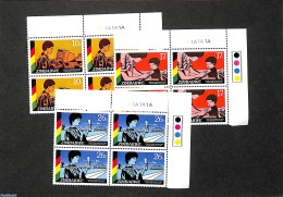 Zimbabwe 1985 Woman Decade, Corner Blocks Of 4 [+], Mint NH, History - Science - United Nations - Women - Computers & IT - Non Classés