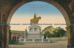 R038474 Budapest. Sot. Stefan Denkmal - Monde