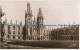 R039499 All Souls College. Oxford. Walter Scott. RP - Monde