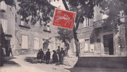 C12-11) CAUNES  - AUDE - PLACE DE LA MAIRIE - ANIMEE  - HABITANTS - Autres & Non Classés