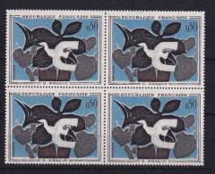 D 794 / LOT N° 1319 BLOC DE 4 NEUF** COTE 10€ - Collections