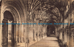 R039629 Gloucester Cathedral. Cloisters. Frith. No 28997 - Monde