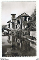 SAINT-JEAN-PIED-DE-PORT:  L' EGLISE  ET  LA  NIVE  -  PHOTO  -  FP - Saint Jean Pied De Port