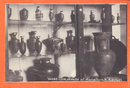 32893 / Rare ♥️ MARATHON Vases From Mound N.M ATHENS (•◡•) Musée ATHENES Vitrine Vases ΜΑΡΑΘΩΝΑ ◉ England Photo C°  - Grèce