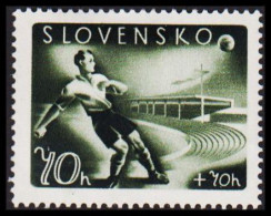 1944. SLOVENSKO Sport 70 H Hinged.  (Michel 147) - JF546004 - Ongebruikt