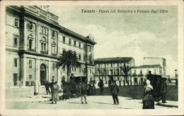 CPA Tarent Taranto Puglia, Piazza XX Settembre E Palazzo Degli Uffiei - Sonstige & Ohne Zuordnung