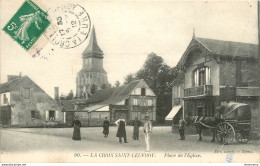 CPA La Croix Saint Leufroy-Place De L'église-Timbre   L1074 - Autres & Non Classés