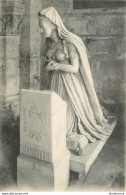 CPA Saint Denis-Abbaye-Statue Marie Antoinette    L1072 - Saint Denis