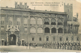 CPA Monaco-Palais Du Prince-Carabiniers-Garde D'honneur       L1065 - Prinselijk Paleis