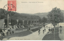 CPA Vernon-Une Course Au Vélodrome-Timbre     L1048 - Vernon