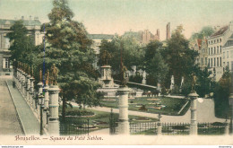 CPA Bruxelles-Square Du Petit Sablon        L1103 - Plazas