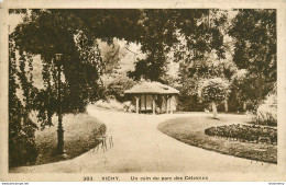 CPA Vichy-Un Coin Du Parc Des Célestins-Timbre         L1102 - Vichy