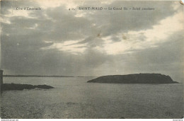 CPA Saint Malo-Le Grand Bé-Soleil Couchant       L1100 - Saint Malo