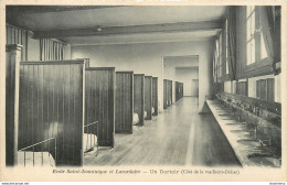 CPA Paris-Ecole Saint Dominique Et Lacordaire-Un Dortoir    L1241 - Enseignement, Ecoles Et Universités