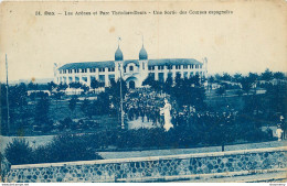 CPA Dax-Les Arènes Et Parc Théodore Denis     L1127 - Dax