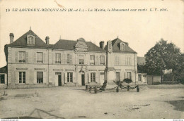 CPA Le Louroux Béconnais-La Mairie,le Monument Aux Morts    L1467 - Le Louroux Beconnais