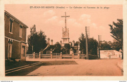 CPA Saint Jean De Monts-Le Calvaire Et L'avenue De La Plage       L1526 - Saint Jean De Monts