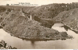 CPA Crozant-Vue D'ensemble Des Ruines-26-Timbre      L1640 - Crozant