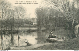 CPA Combs La Ville-Bords De L'Yerres à Vaux La Reine          L1592 - Combs La Ville