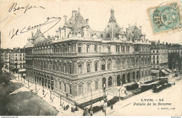 CPA Lyon-Palais De La Bourse-25-Timbre      L1688 - Autres & Non Classés