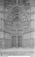 CPA Tours-Portail Central De La Cathédrale-31     L1656 - Tours