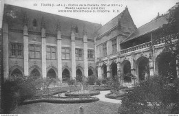 CPA Tours-Cloitre De La Psalette-101     L1656 - Tours