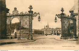 CPA Nancy-Place Stanislas-Timbre       L1651 - Nancy